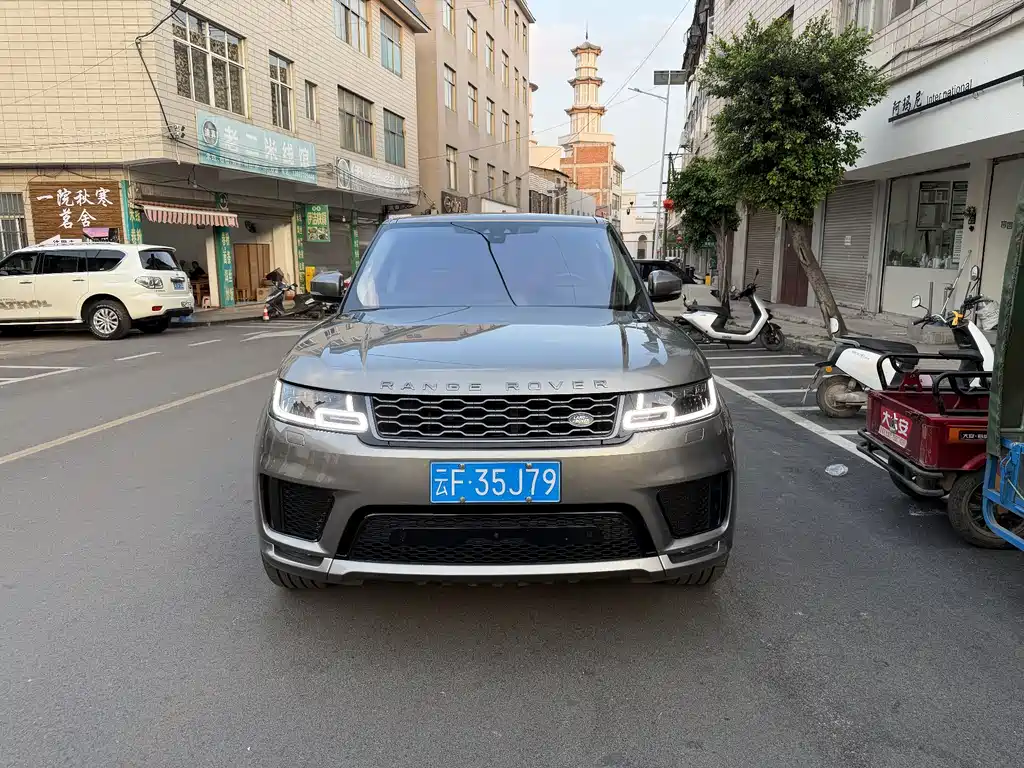 Land Rover Sport 2020