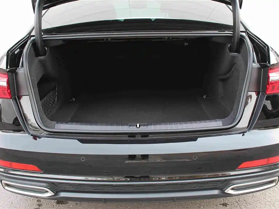 Audi A6L — миниатюра 14