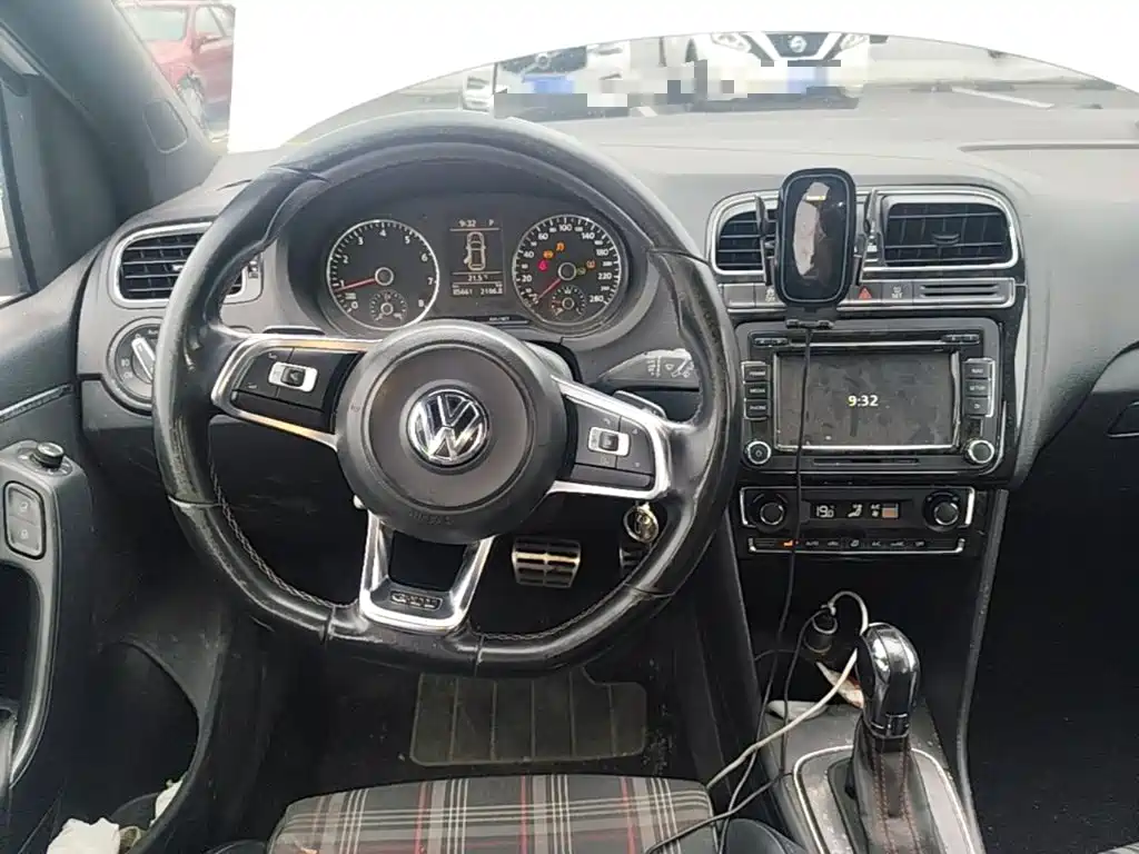 Volkswagen Polo — миниатюра 11