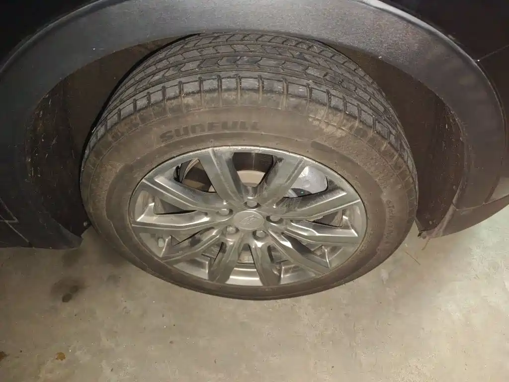 Cadillac XT4 — миниатюра 8
