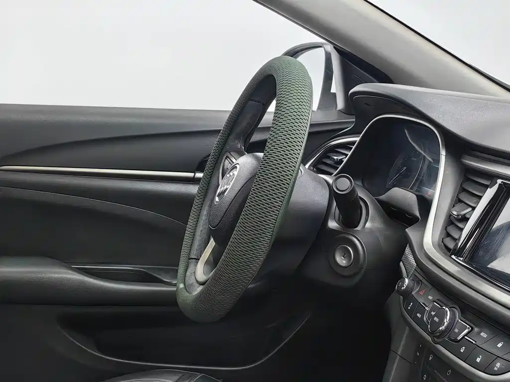 Buick Excelle — миниатюра 22