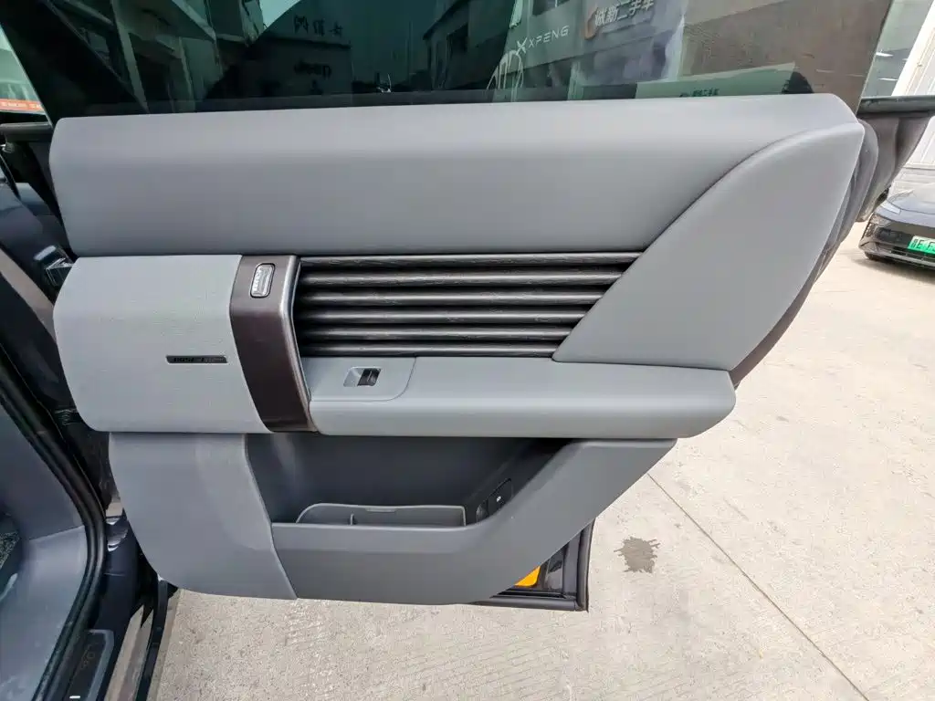 Audi E7X — миниатюра 15