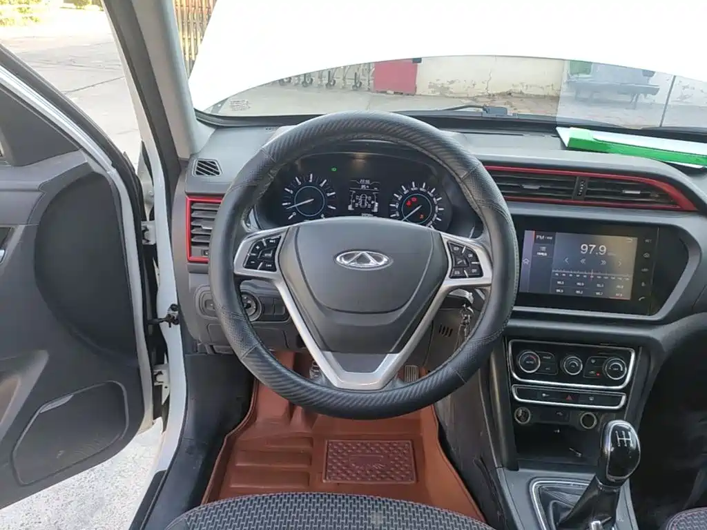 Chery Tiggo 3 — миниатюра 11