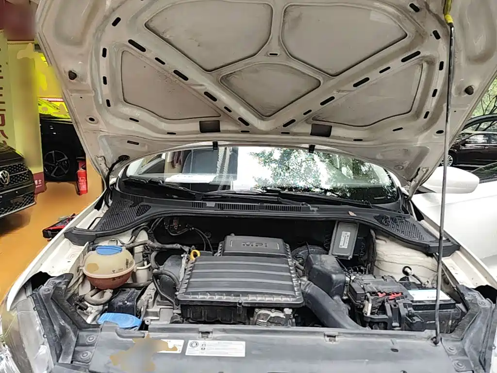 Volkswagen Santana — миниатюра 20