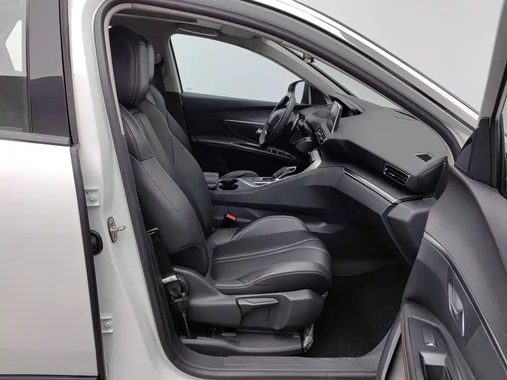Peugeot 4008 — миниатюра 23