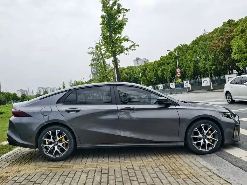 GAC Empow 2021 270T DCT J10