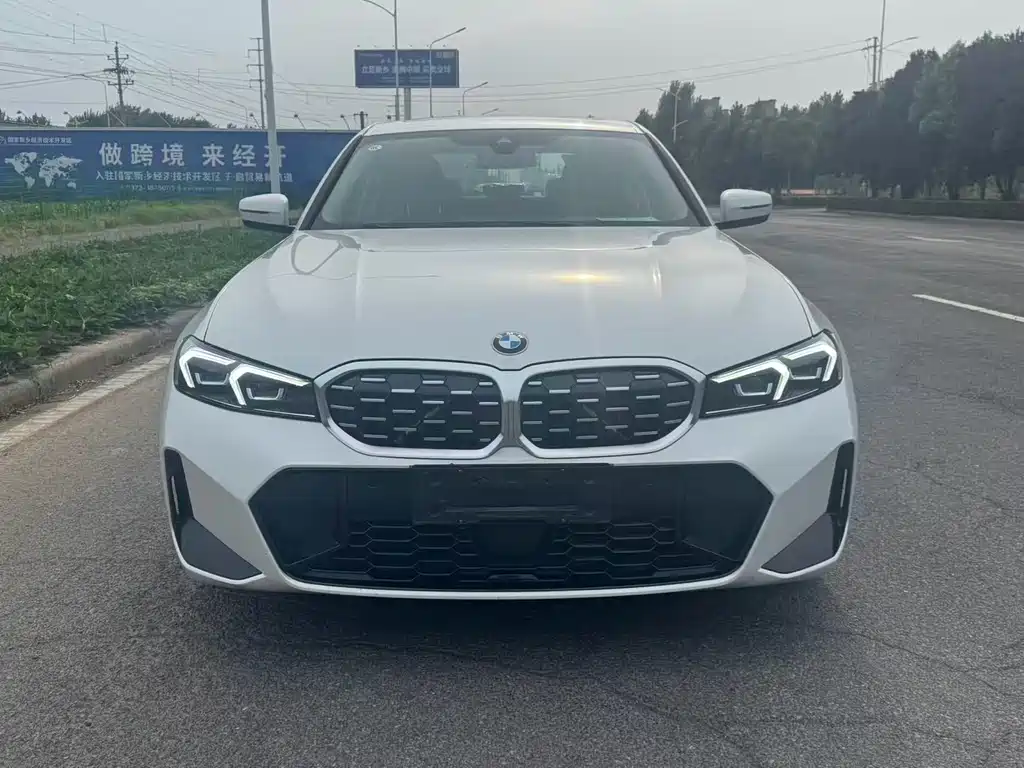 BMW 3 Series 3 2024 325i M Sport