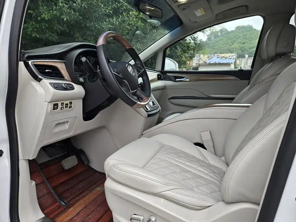 Buick GL8 2018 ES 28T Comfort VI