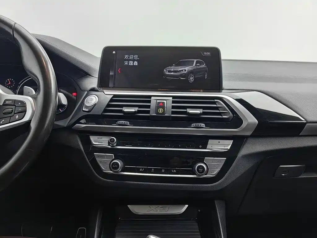 BMW X3 — миниатюра 12