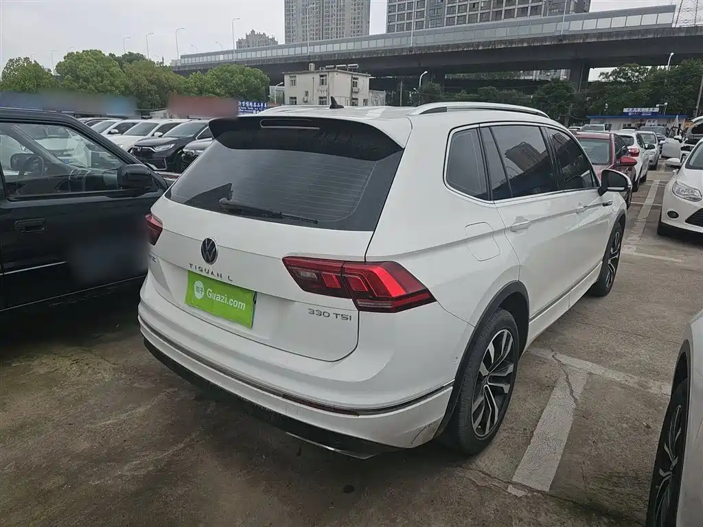Volkswagen Tiguan L L 2021 330TSI AT R-Line Flagship