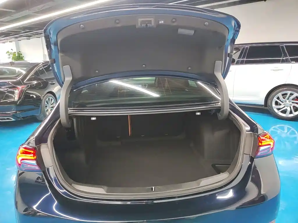 Buick LaCrosse — миниатюра 19