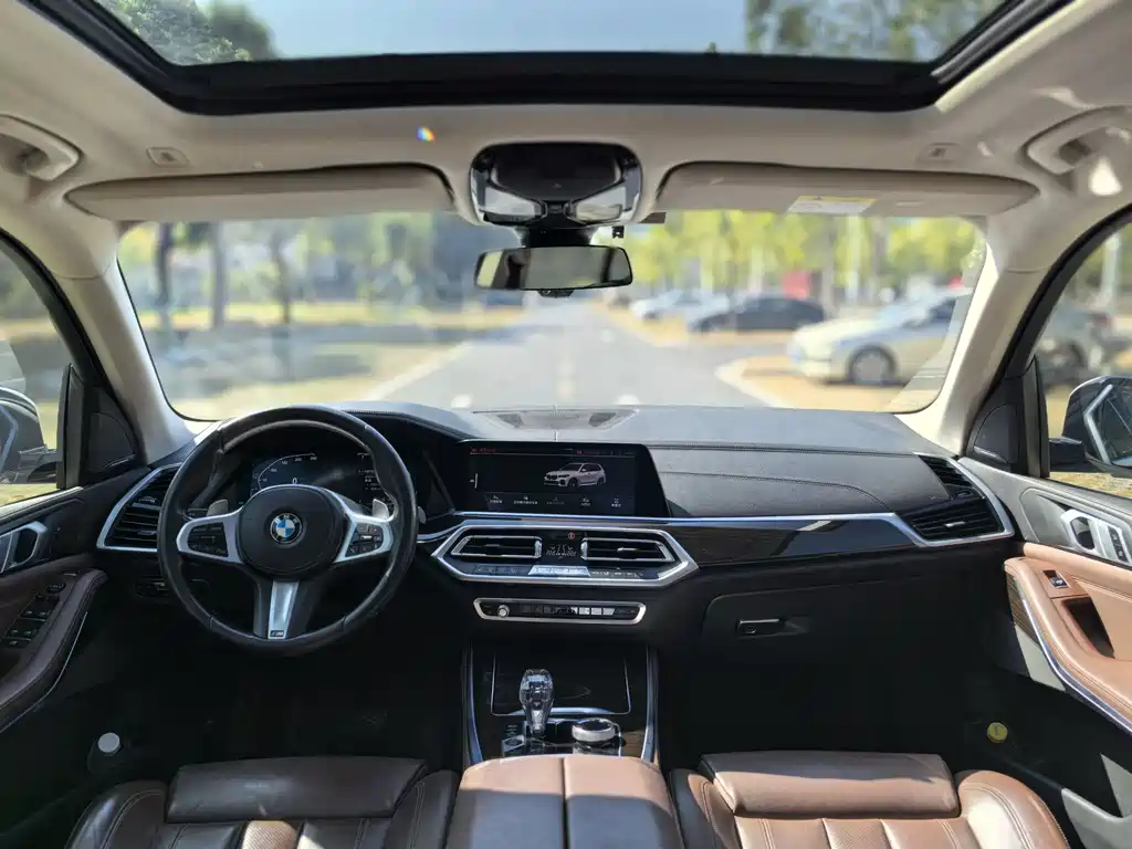 BMW X5 2019 xDrive40i M Sport