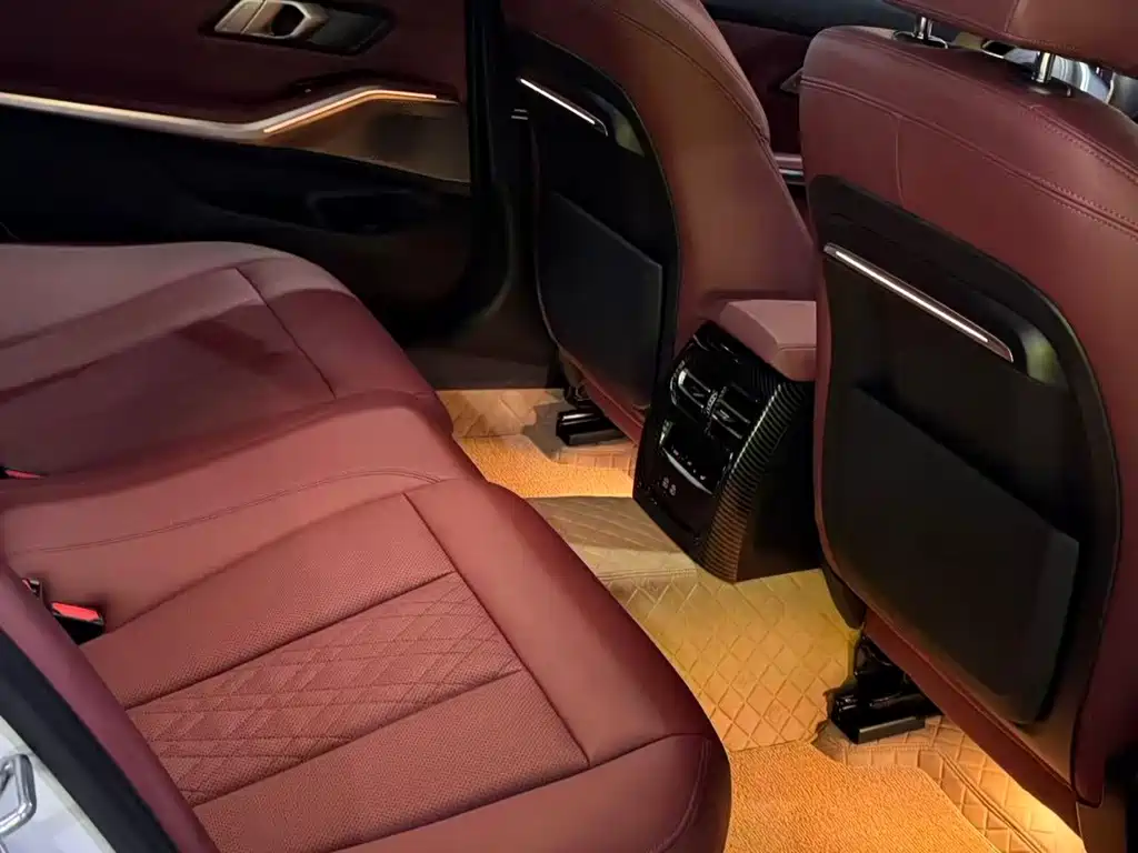 BMW 3 Series — миниатюра 5