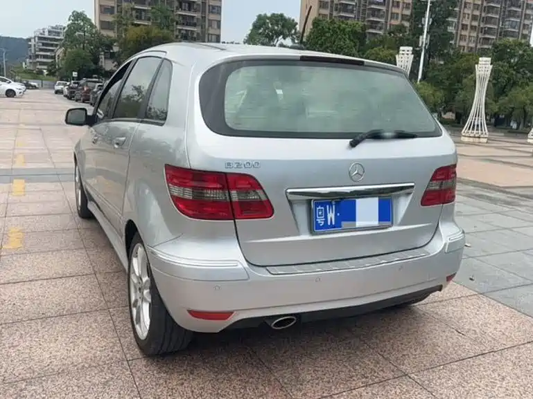 Mercedes-Benz B-Class — миниатюра 6