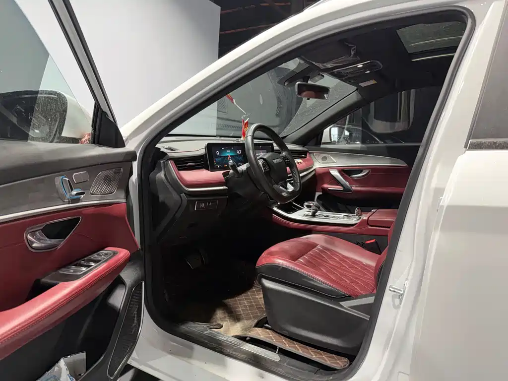 JETOUR X70 PLUS 2023 1.5T DCT Warrior PLUS 7 мест