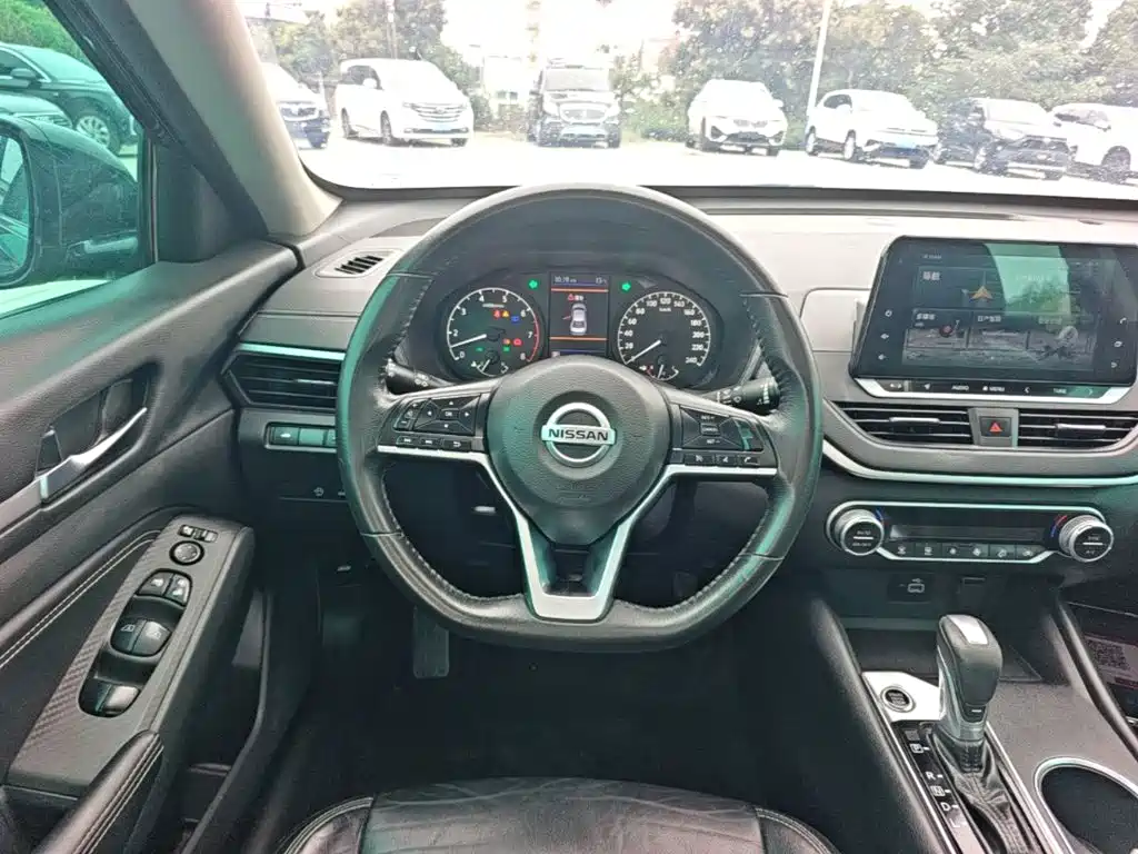 Nissan Teana — миниатюра 11
