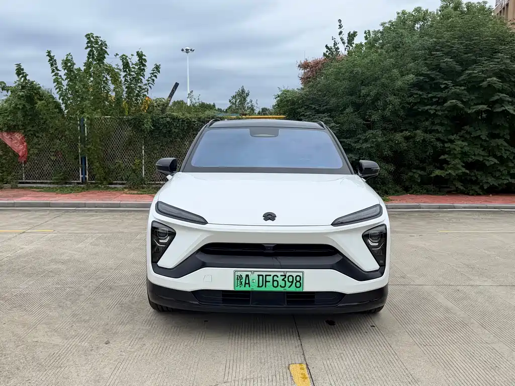 NIO ES6 — миниатюра 2