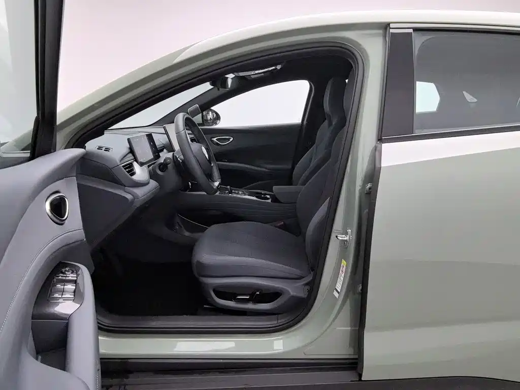 BYD Seal 06GT — миниатюра 10