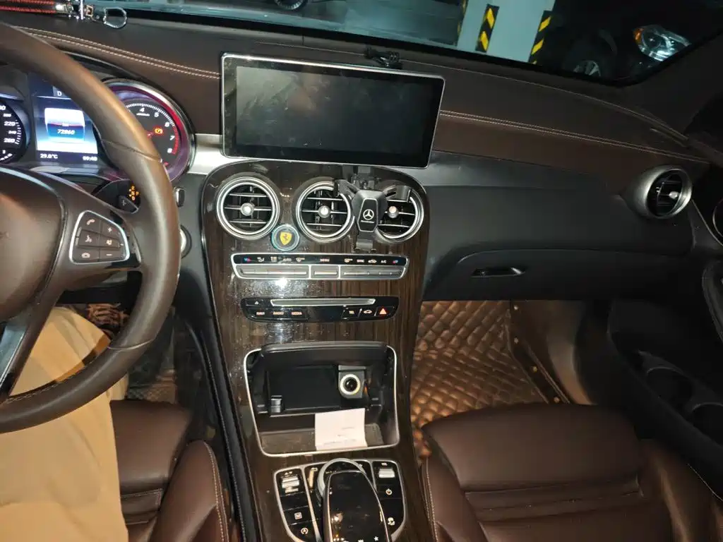 Mercedes-Benz GLC — миниатюра 14