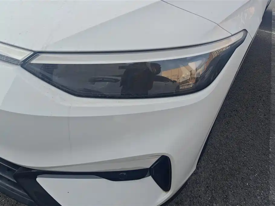 VOLKSWAGEN ID.7 VIZZION