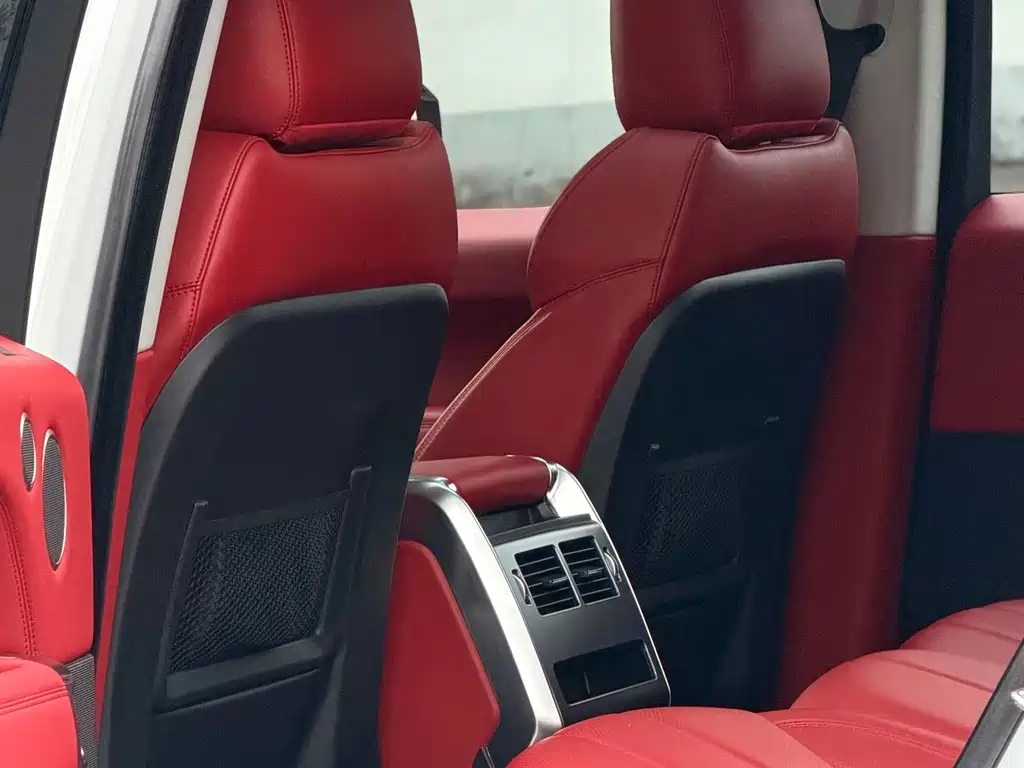 Land Rover Sport — миниатюра 7