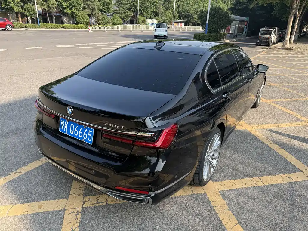BMW 7 Series 7 2019 740Li Lead Luxury
