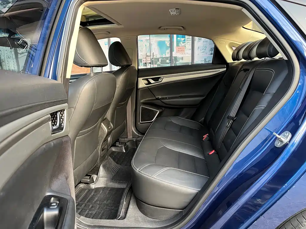 GEELY AUTOMOBILE EMGRAND GL