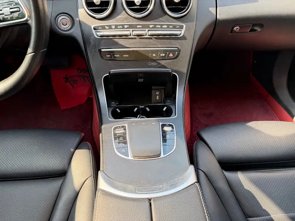 MERCEDES-BENZ C CLASS