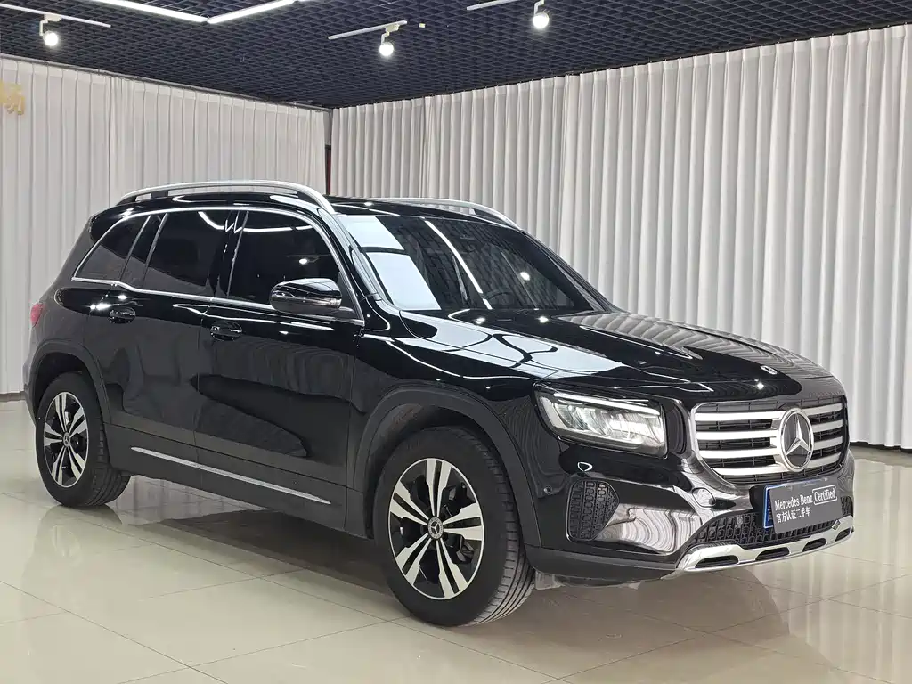 Mercedes-Benz GLB — миниатюра 3