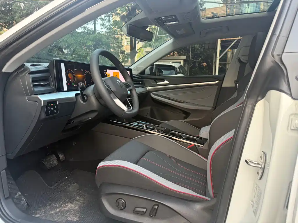 Volkswagen Lamando 2025 L 280TSI DSG
