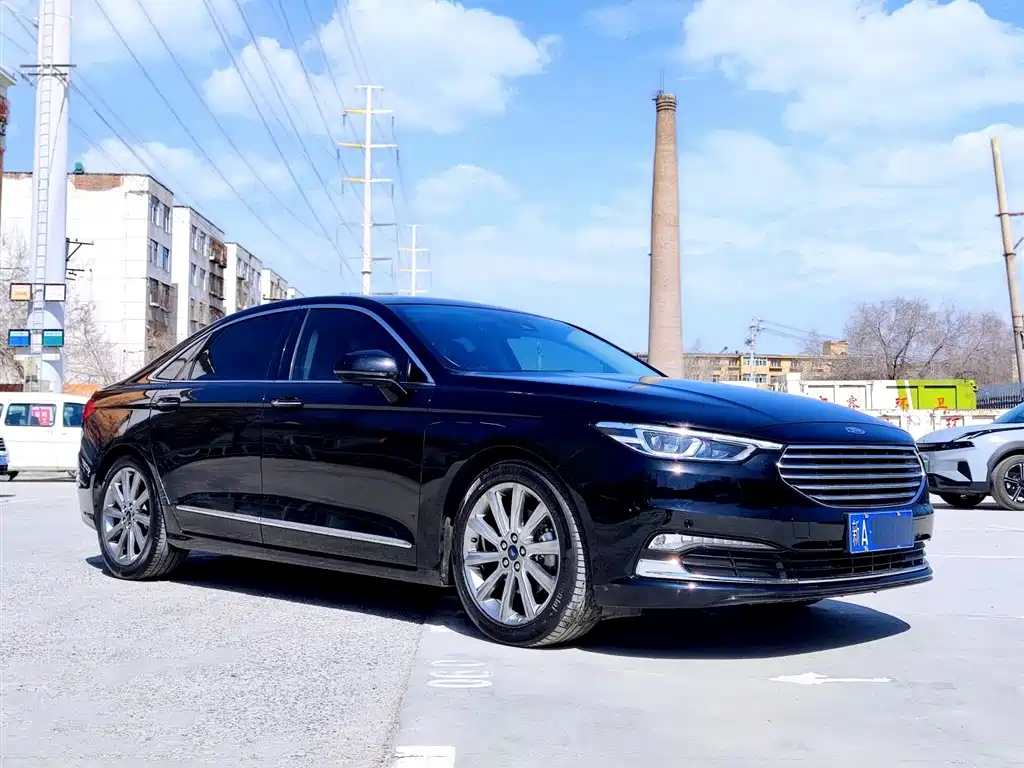 Ford Taurus EcoBoost 245 Premium Edition, фото 3