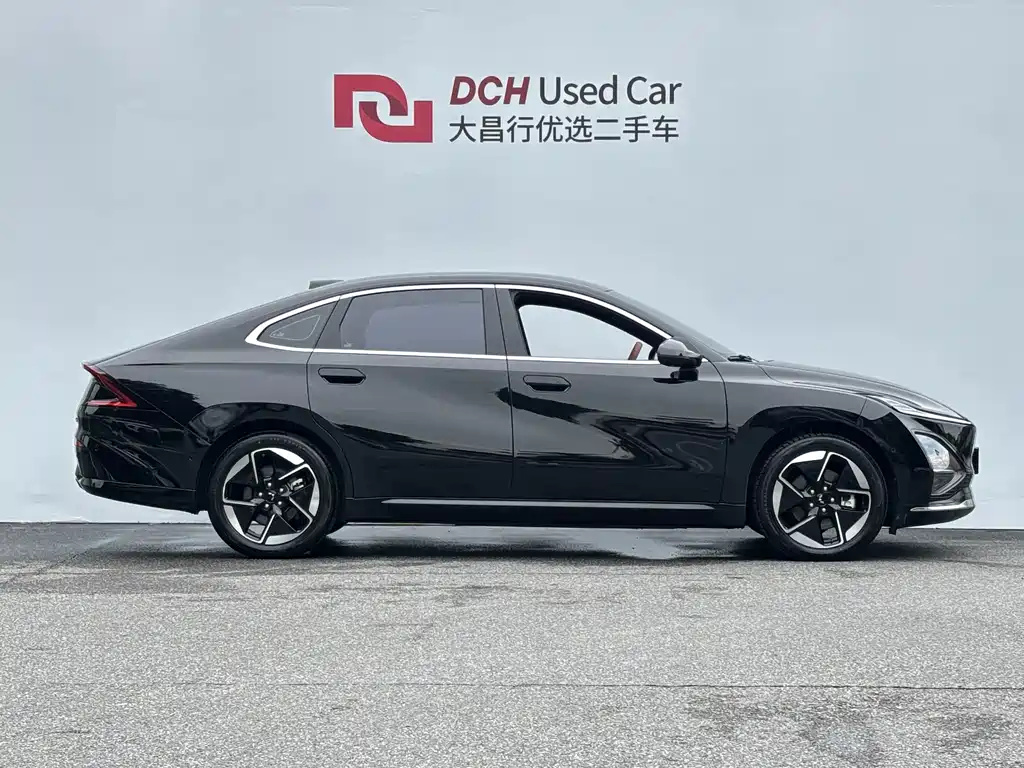 Wuling Xingguang — миниатюра 3