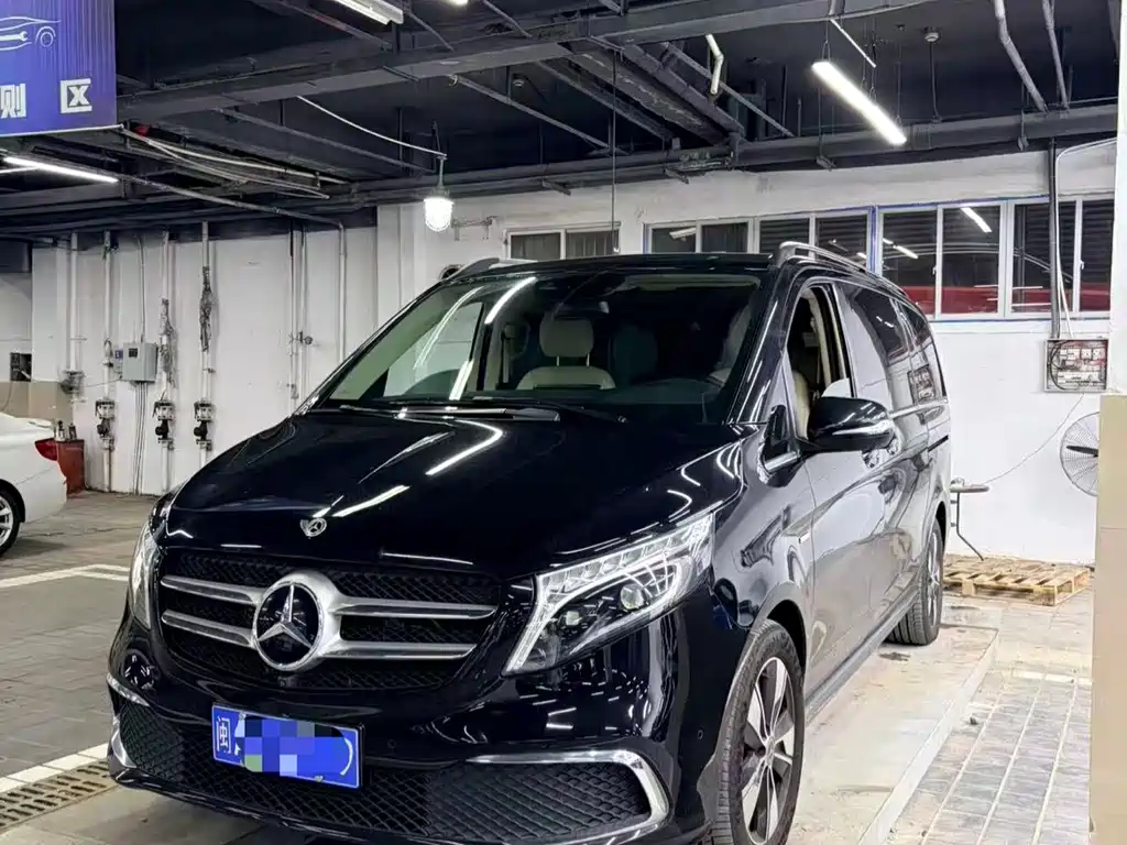 Mercedes-Benz V-Class 2022