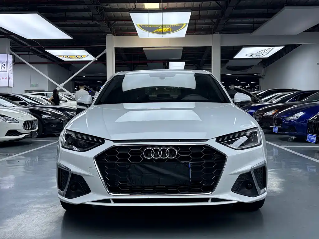 Audi A4L 2022 40 TFSI Fashion