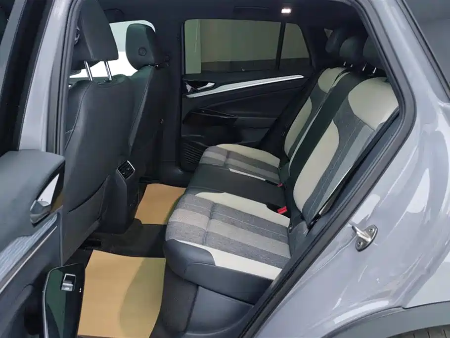 VOLKSWAGEN ID.4 CROZZ