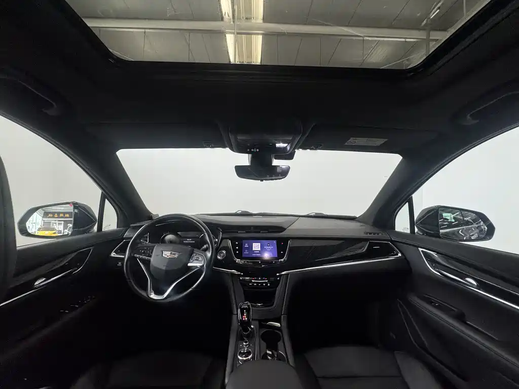 Cadillac XT6 2020 28T мест Luxury
