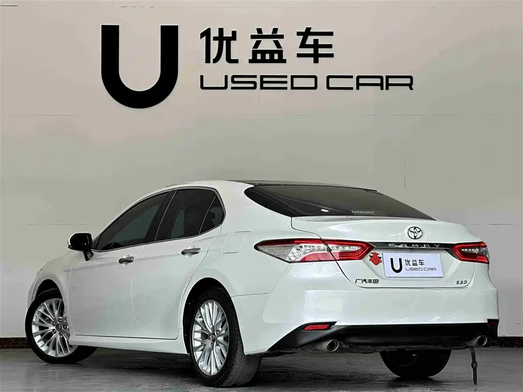 Toyota Camry 2019 2.5G Luxury VI