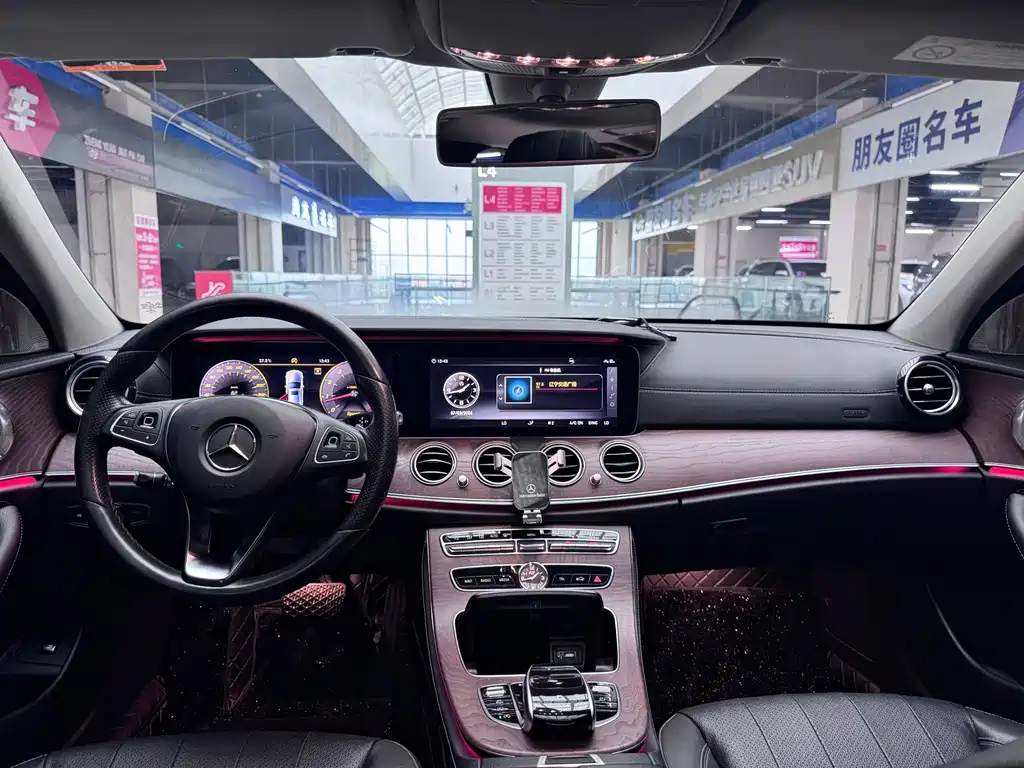 Mercedes-Benz E-Class E 2018 E 300 L Fashion