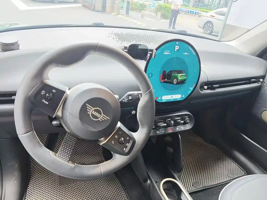 Mini COOPER 2025 456km COOPER E
