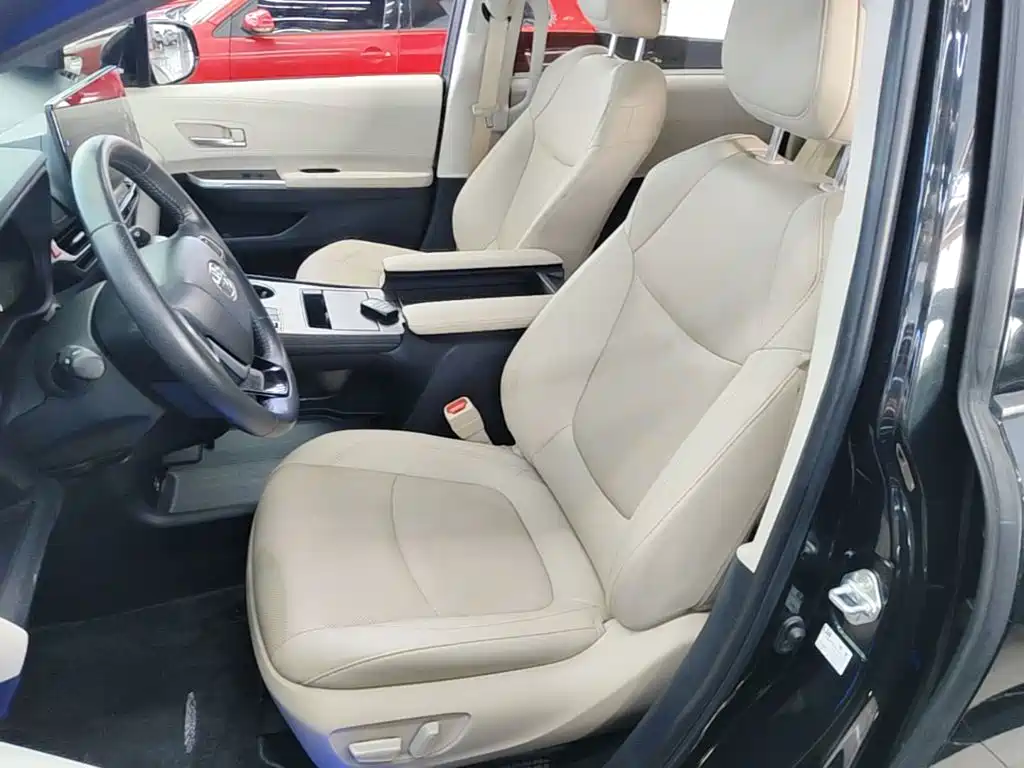Toyota Sienna — фотографии объявления, Фото 15