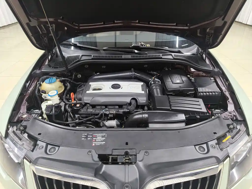 Skoda Superb — миниатюра 22