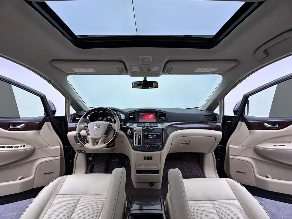 Nissan Quest 2015 3.5L SL