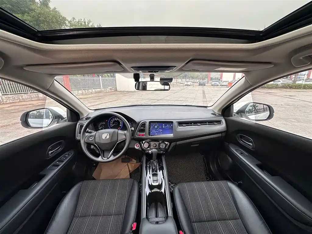 Honda Vezel 2017 1.8L CVT