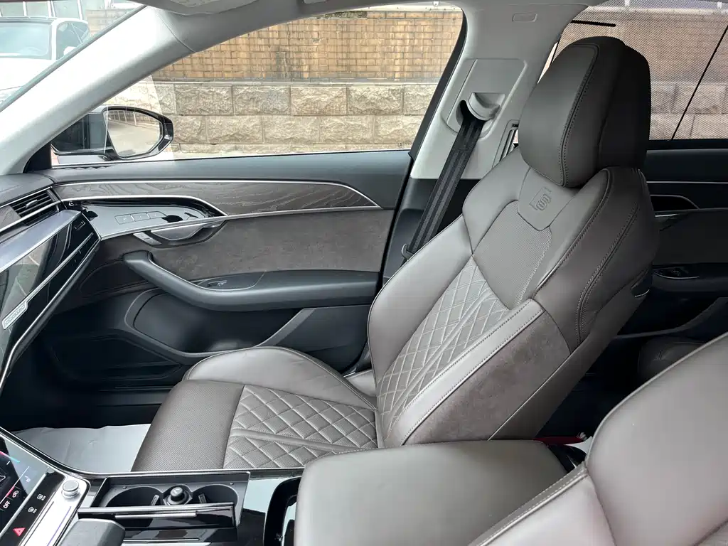 Audi A8 2021 A8L 50 TFSI quattro Comfort