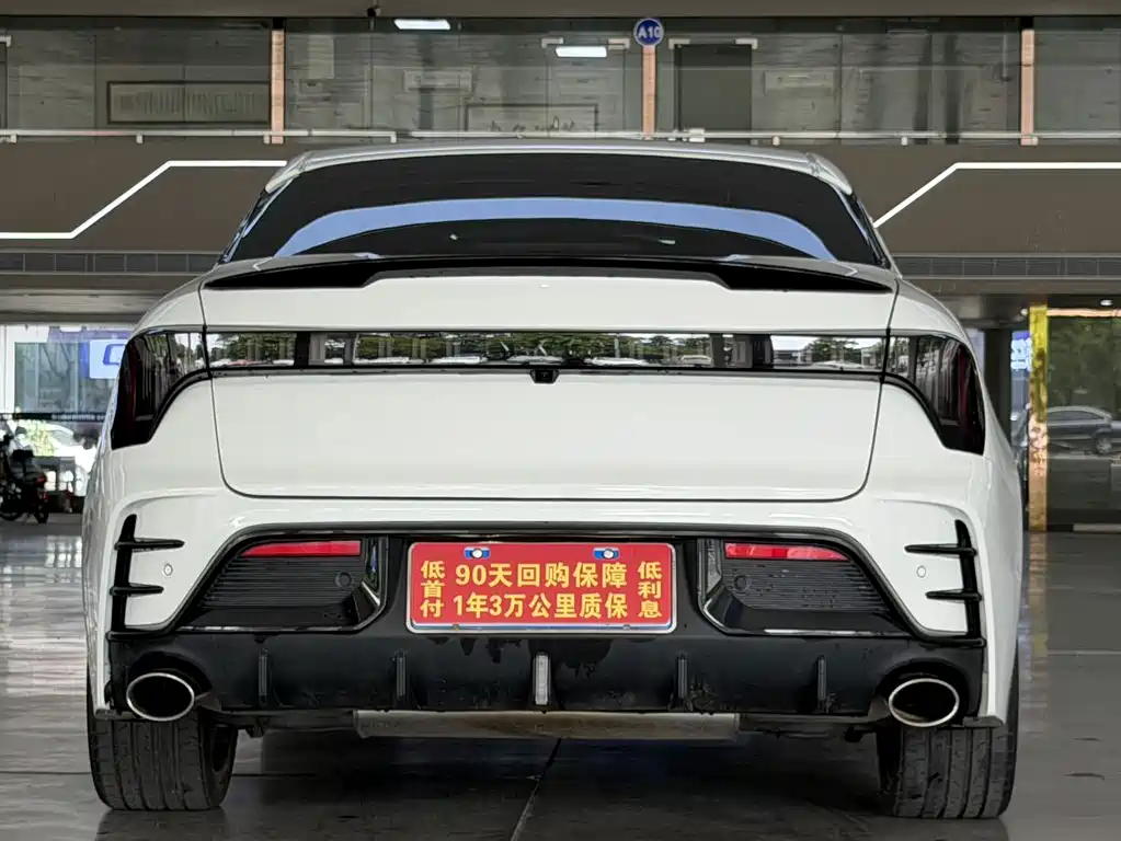 Lynk & Co 03 — миниатюра 11