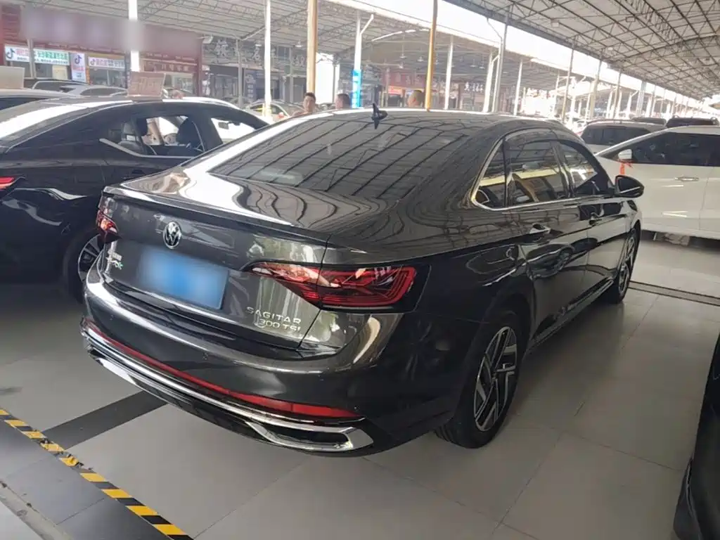Volkswagen Sagitar — миниатюра 7