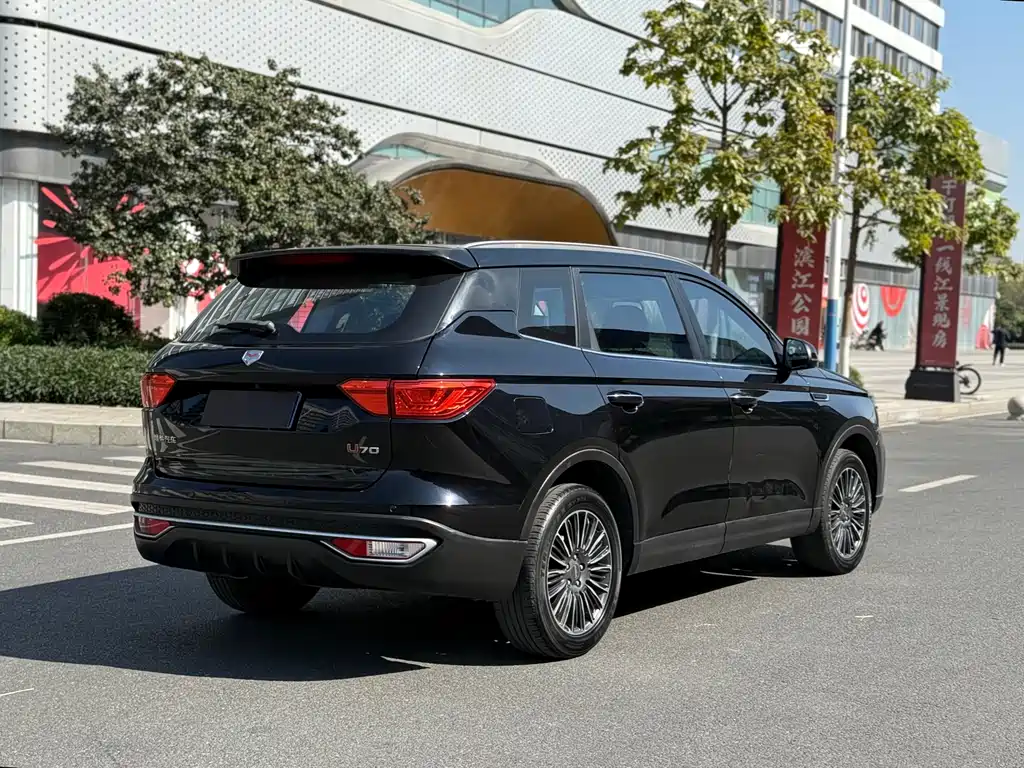 SINOTRUK VGV VGV U70