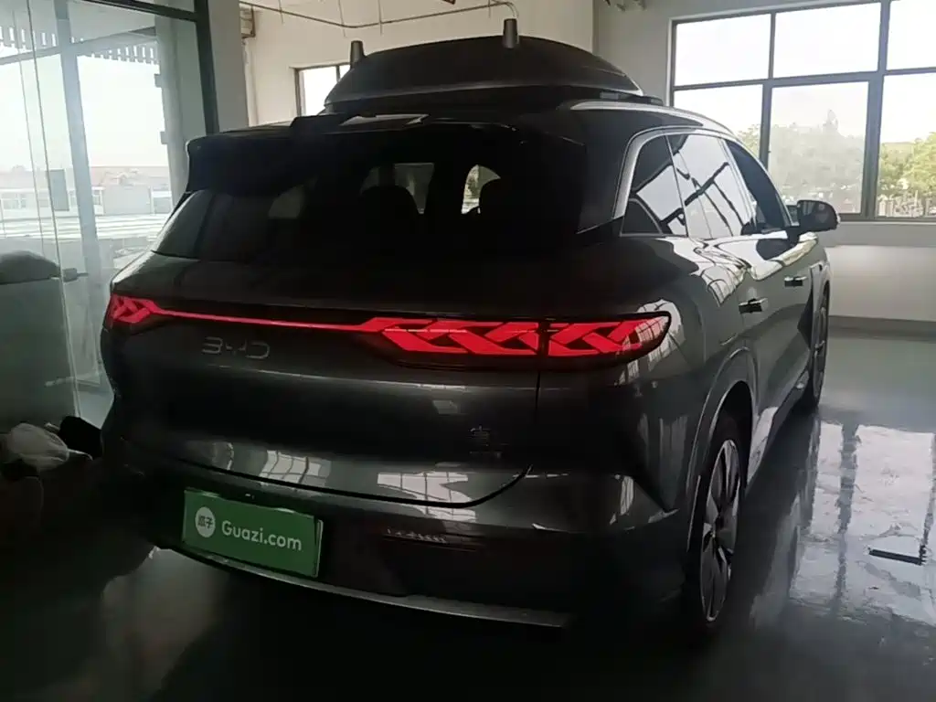 BYD Tang L L 2025 DM 175KM