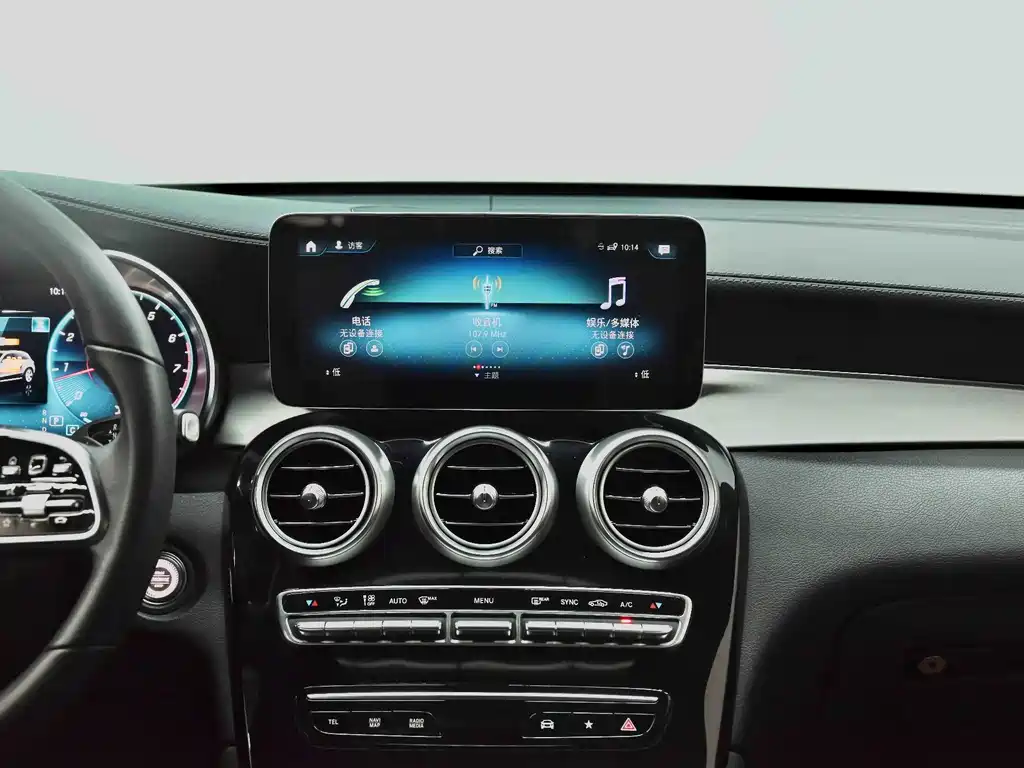 Mercedes-Benz GLC — миниатюра 31