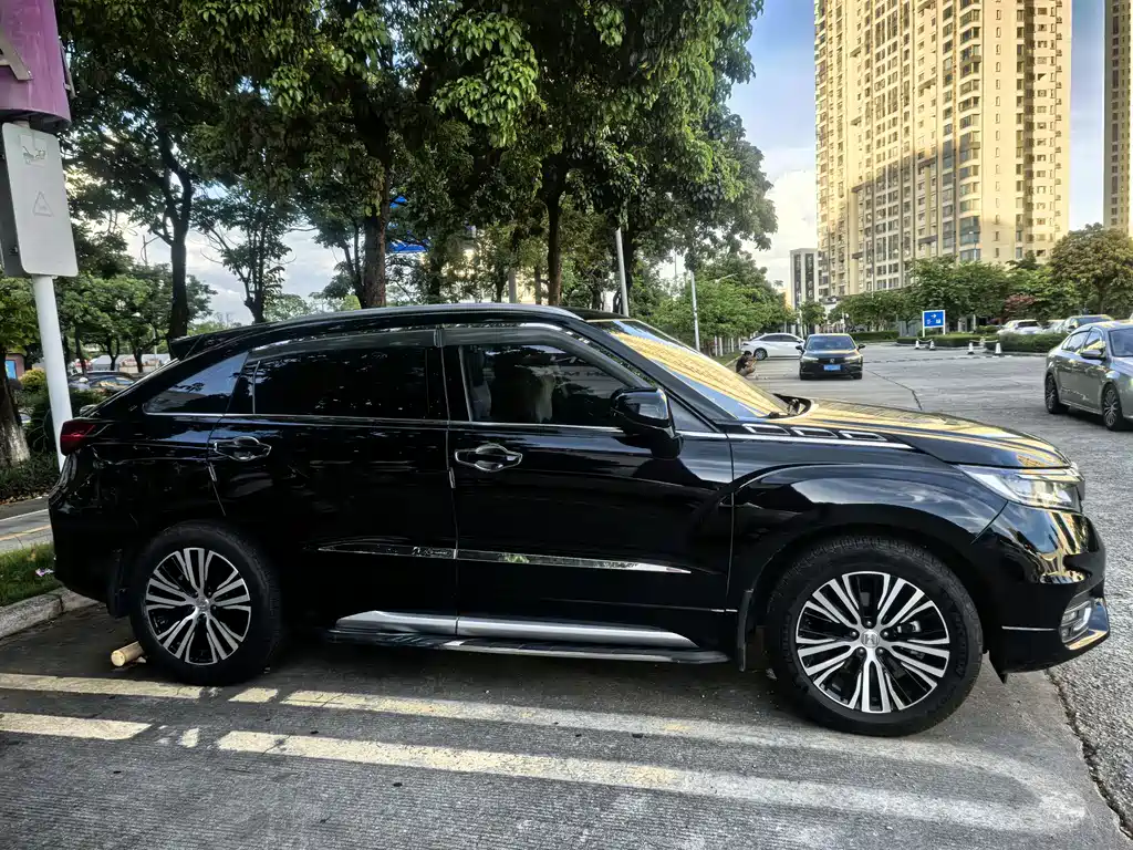 Honda Avancier 2017 370TURBO Premium